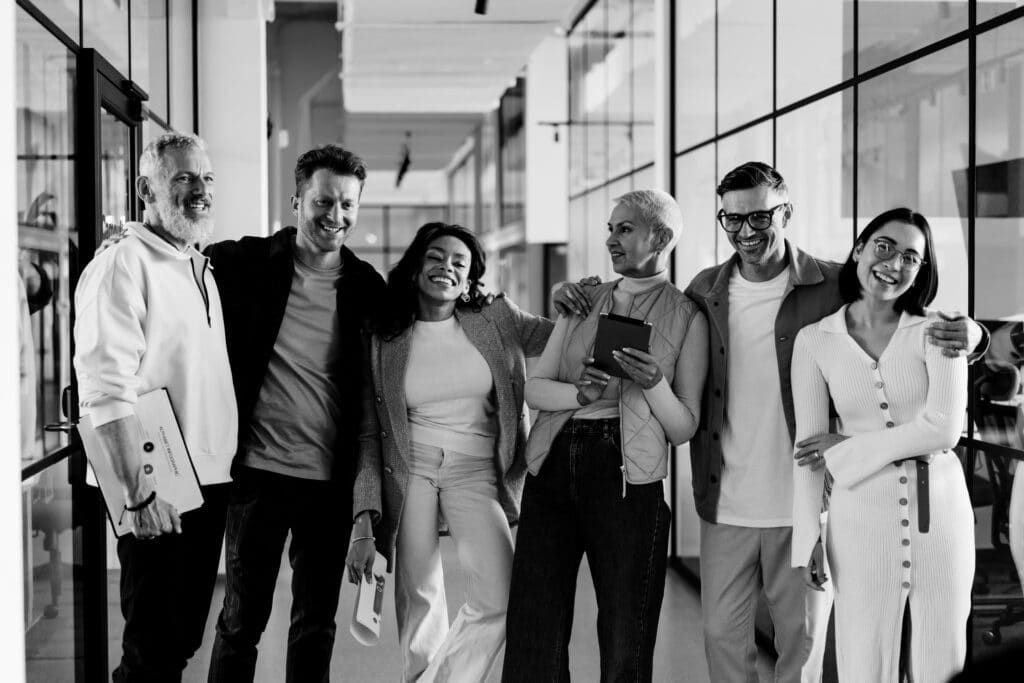 Transparence et bienveillance : les piliers du leadership moderne